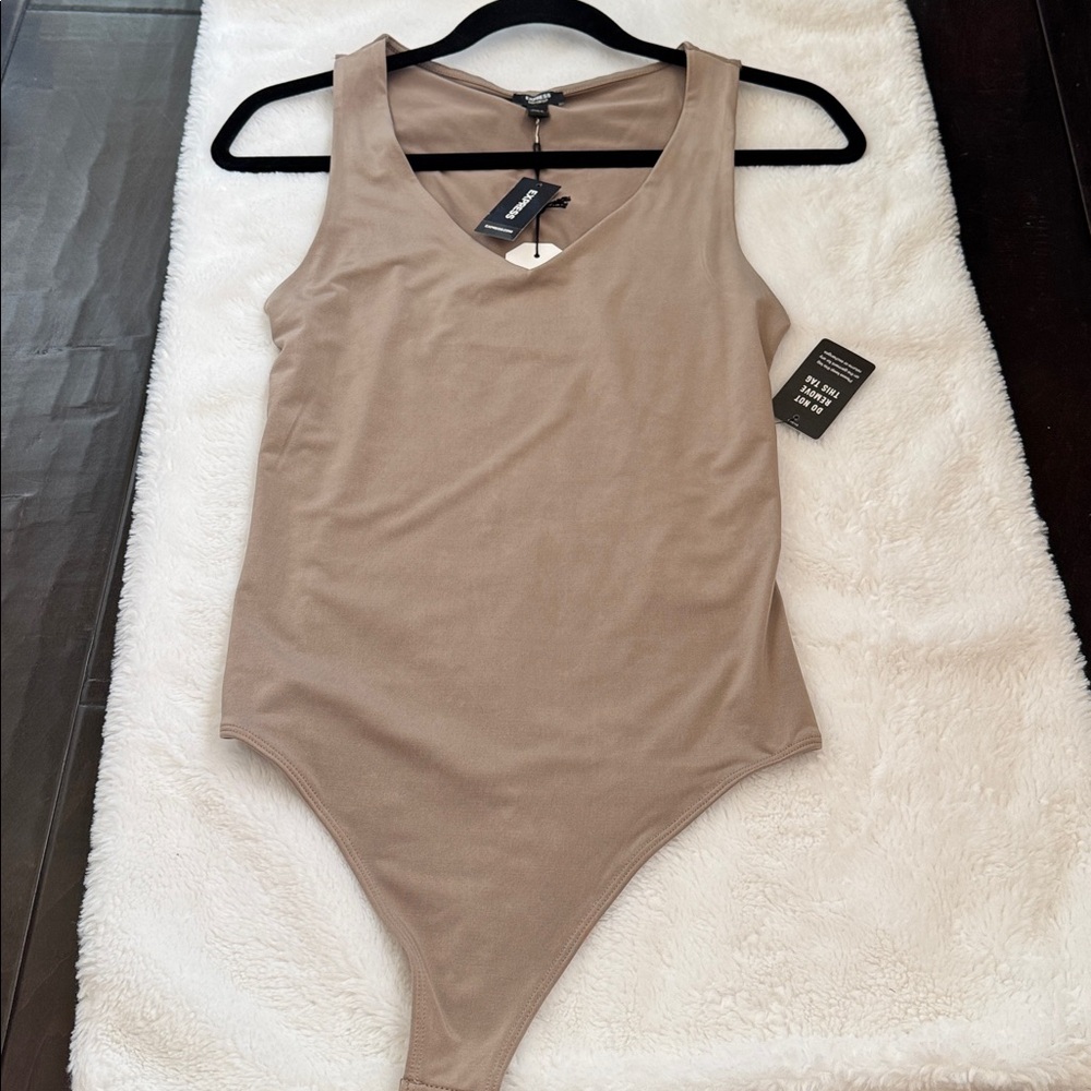 NWT Express Body Contour Thong Bodysuit Size S - Picture 2 of 6